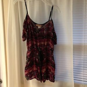 Adorable romper! medium